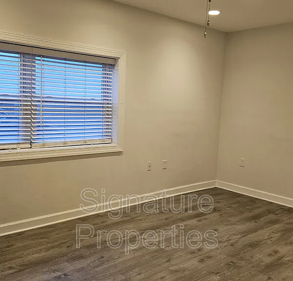 2312 W Cary St #B — Photo 8