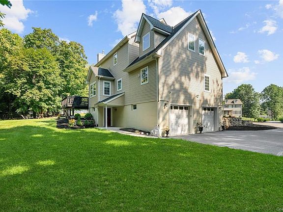 5th image of 12 Cooper Ct