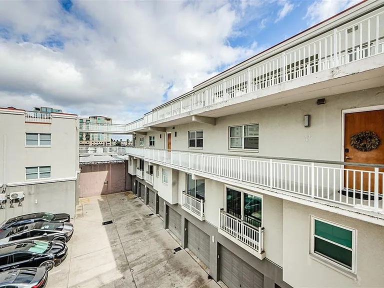 1002 Channelside Dr #3C — Photo 32