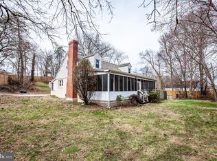 18304 Old Triangle Rd, Triangle, VA 22172