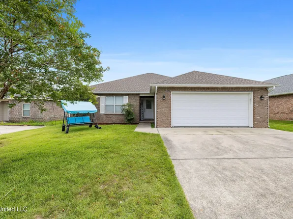 10846 Ala Moana St, Diamondhead, MS 39525