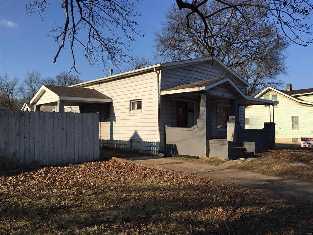 2551 Madison Ave photo 1