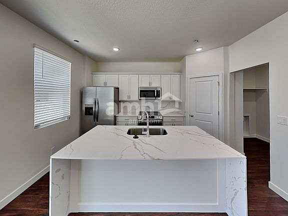 5th image of 8949 S John Annie Ln