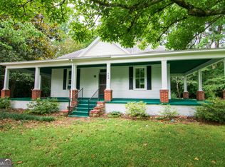 385 Chipley St, Pine Mountain, GA 31822