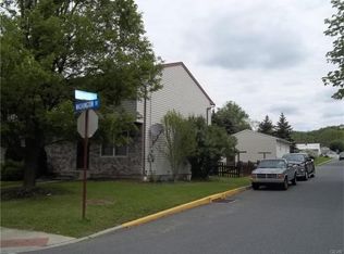 345 Washington St, Walnutport, PA 18088