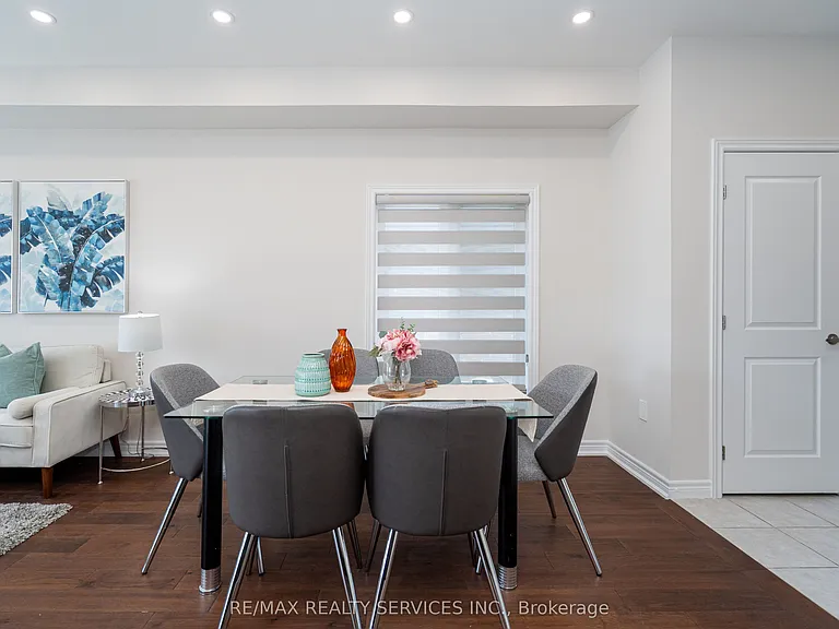 7 Baker Ln — Photo 13