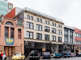 725 Yates St #401, Victoria, BC V8W 1L6