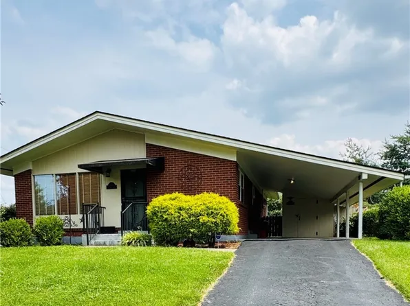 1449 Altawood Drive, Clarksville, IN 47129