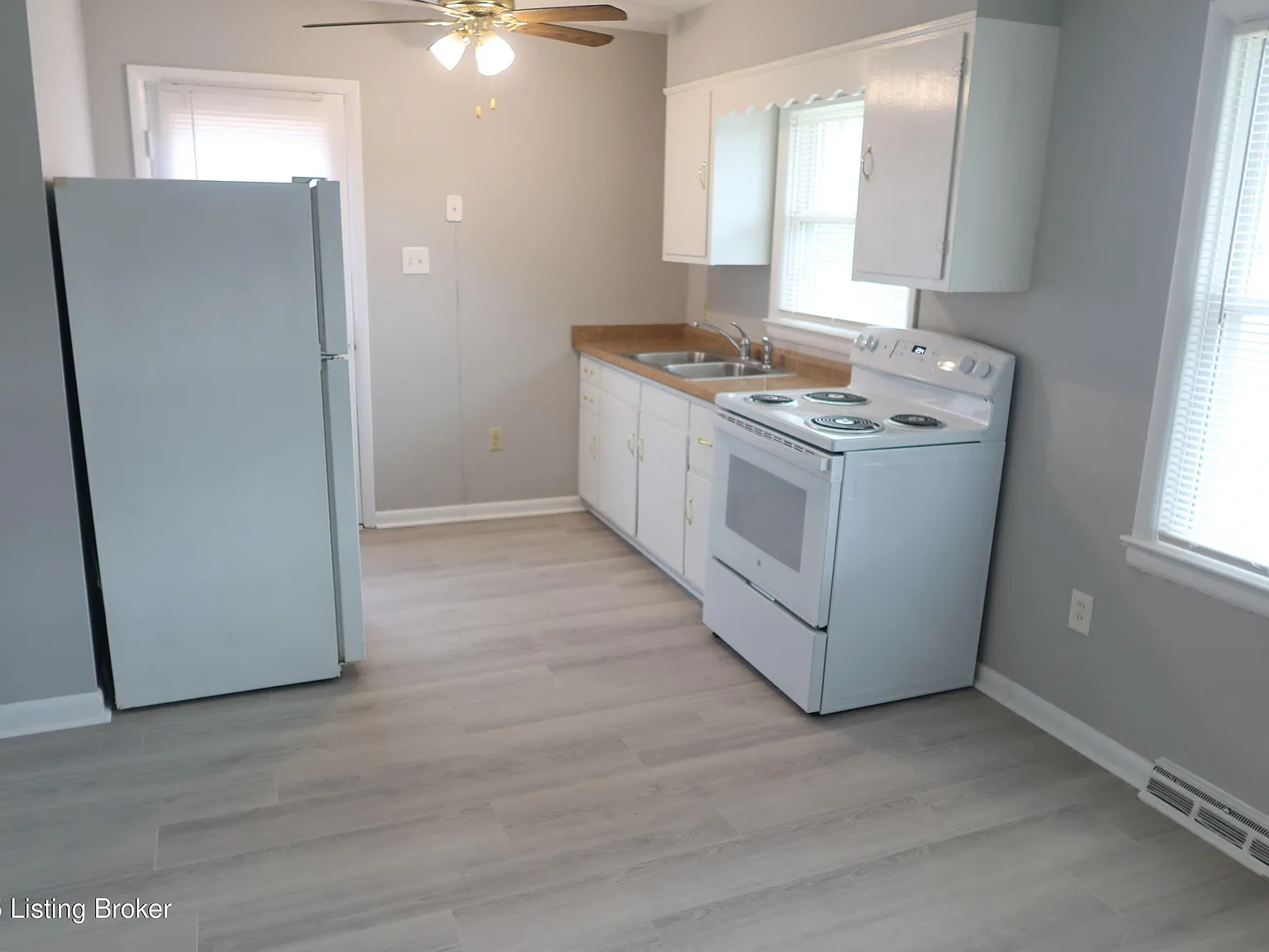 2 bed, 1.0 bath, 750 sqft, $795 — Photo 3