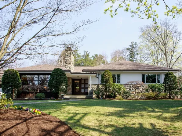 230 Temple St, West Newton, MA 02465