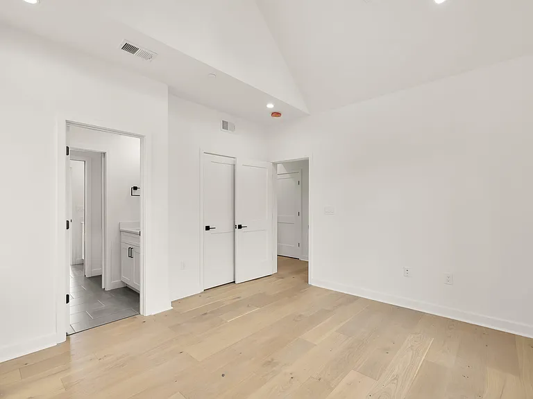 5015 Elm St — Photo 29