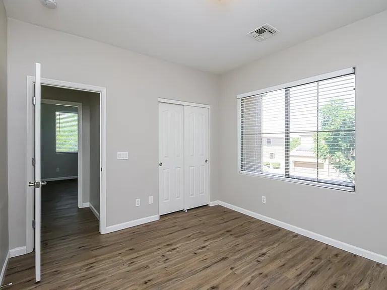 4091 E Carriage Way — Photo 12