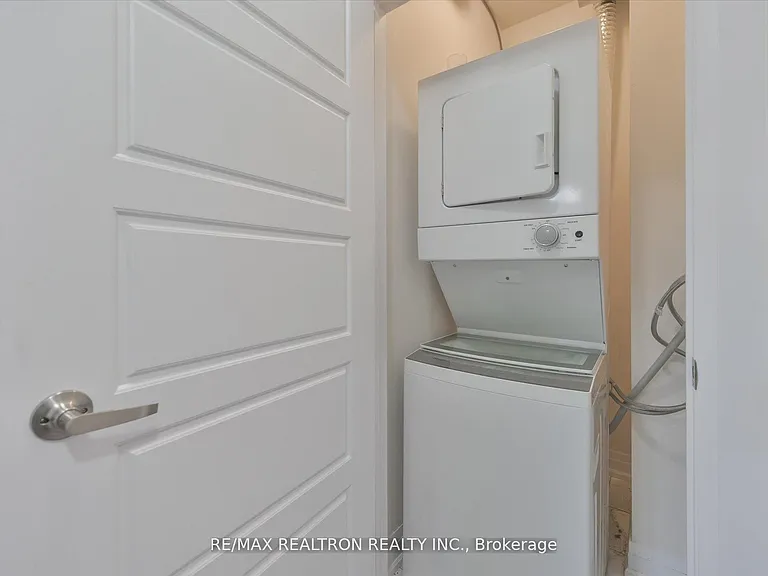 721 Lawrence Ave W #73 — Photo 28
