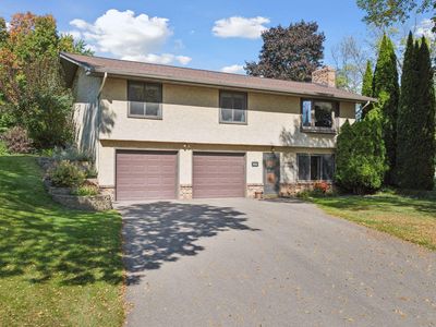 8860 Hilltop Dr, Saint Bonifacius, MN, 55375