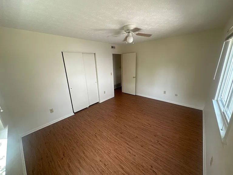 Wyandotte Ave 416 MLR — Photo 7