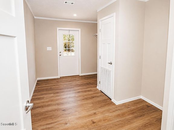 5th image of 1031 Timber Landing Rd
