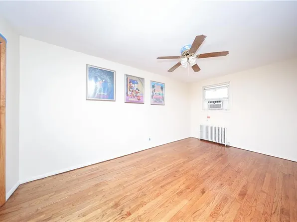 208 Saint Mary's Avenue image 9 of 47