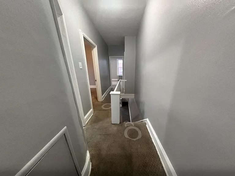 1832 Dudley St — Photo 7