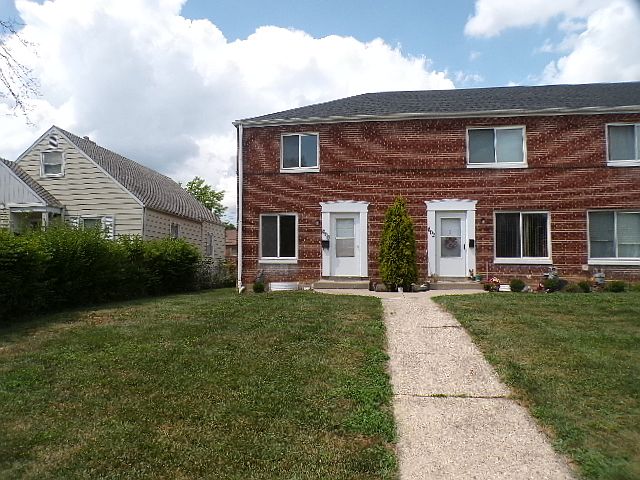 1st image of 600 Chatham Rd