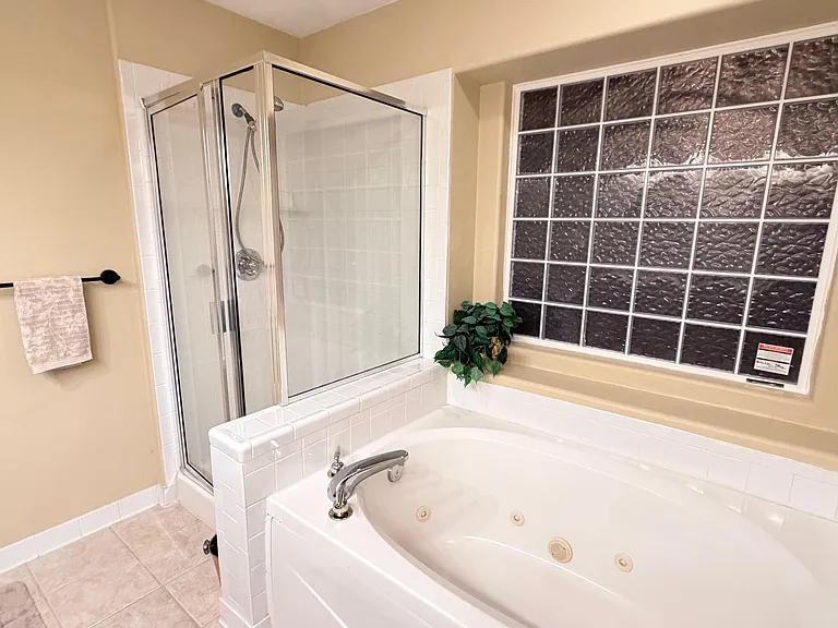 1444 Coolspring Way — Photo 13