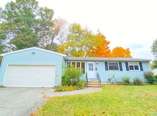 83 Medford Ave, Methuen, MA 01844