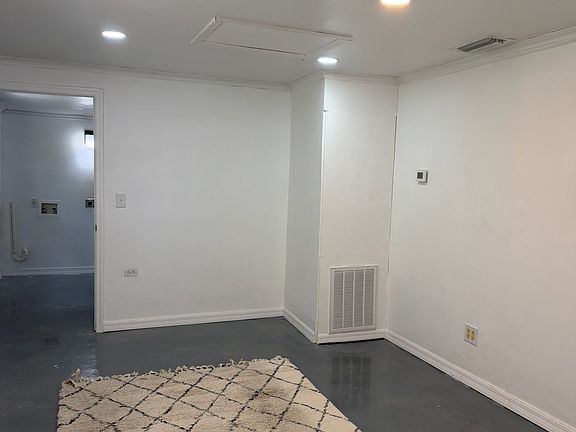 3rd image of 4272 Scott Ave #A