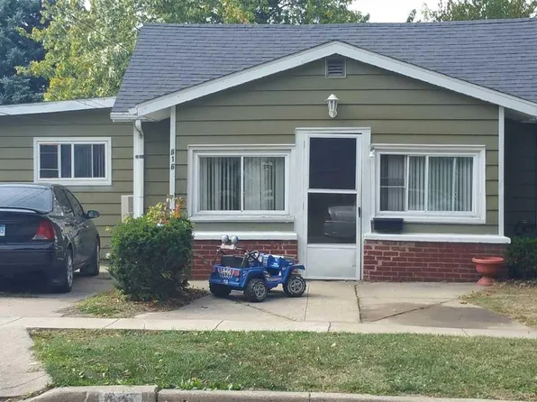 816 Howell Ave, Adrian, MI 49221