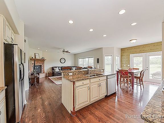 3rd image of 5315 Goldenrod Dr