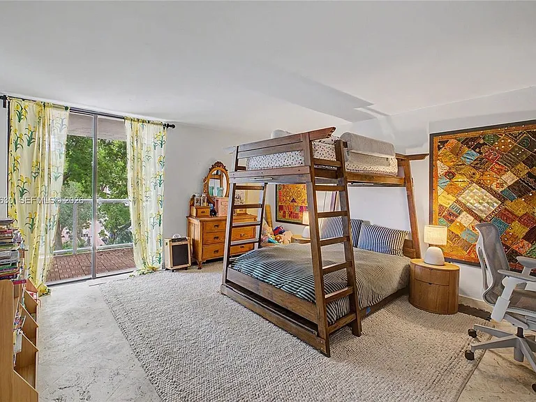 2575 Brickell Bay Dr #4A — Photo 10