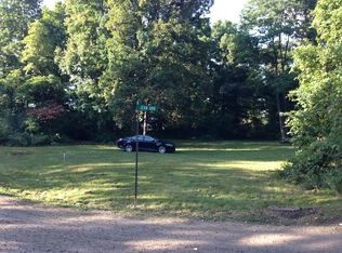 11860 Jean Ann St, Washington, MI 48094
