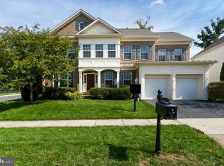 43857 Riverpoint Dr, Leesburg, VA 20176