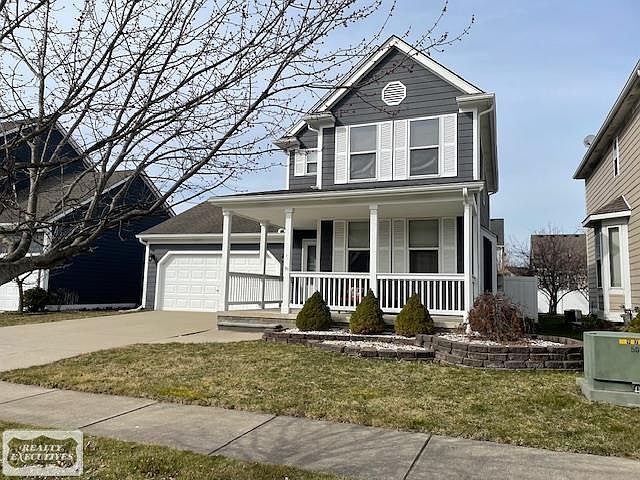 1st image of 32523 Creekview Dr