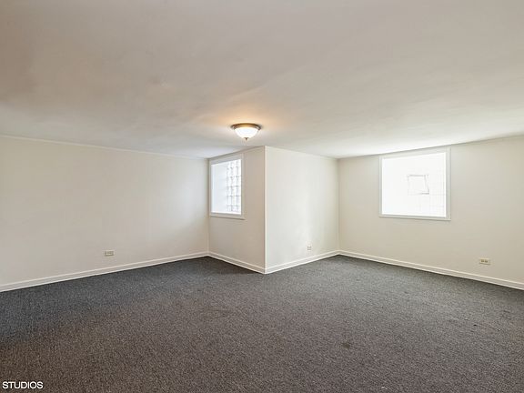 3rd image of 4934 W Jackson Blvd