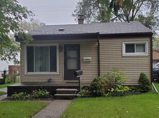 25573 Student, Redford, MI 48239