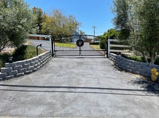 2003 Winterwarm Dr, Fallbrook, CA 92028