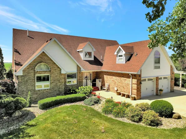 518 W 7000s Rd, Chebanse, IL 60922
