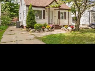 3164 Edgewood St, Dearborn, MI