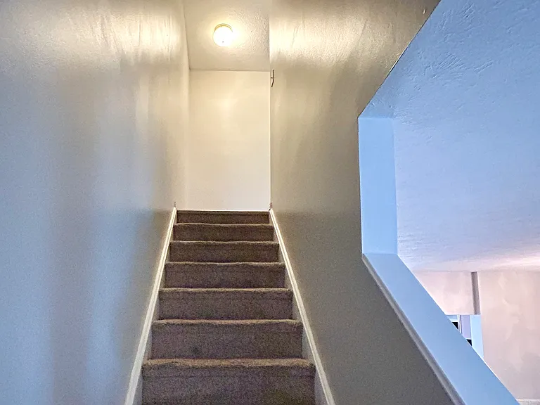 3039 Armory Dr — Photo 20
