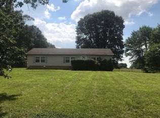 1334 Colorado St, Calvert City, KY 42029