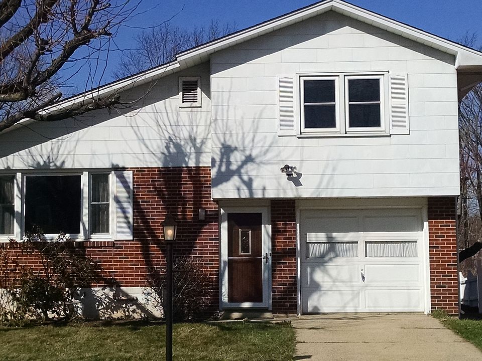 Well Maintained Split-Level