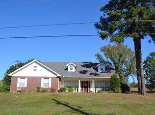 411 Brookwood Ln, White Oak, TX 75693