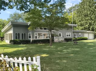 1146 Shady Shores Dr, Niles, MI 49120