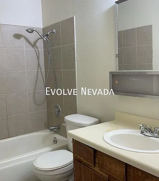 6675 Peppermint Dr — Photo 17