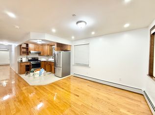 4360 164th St #1, Flushing, NY 11358