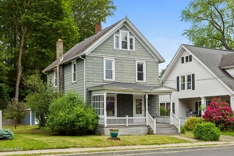 2nd image of 15 Tilton Avenue