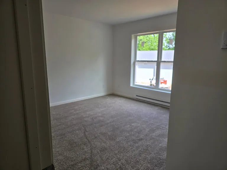 41 Hull Dr — Photo 11