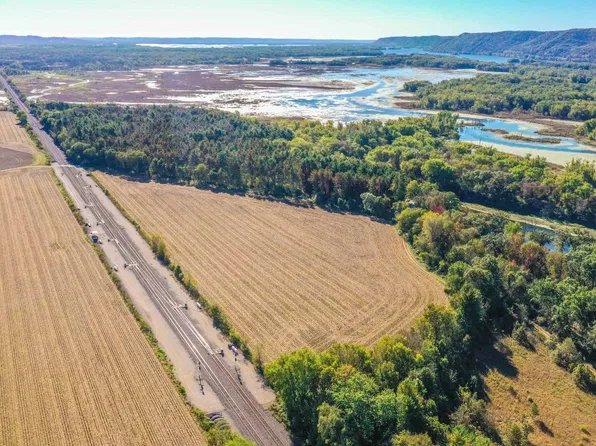 0 Lake Rd, Trempealeau, WI 54661