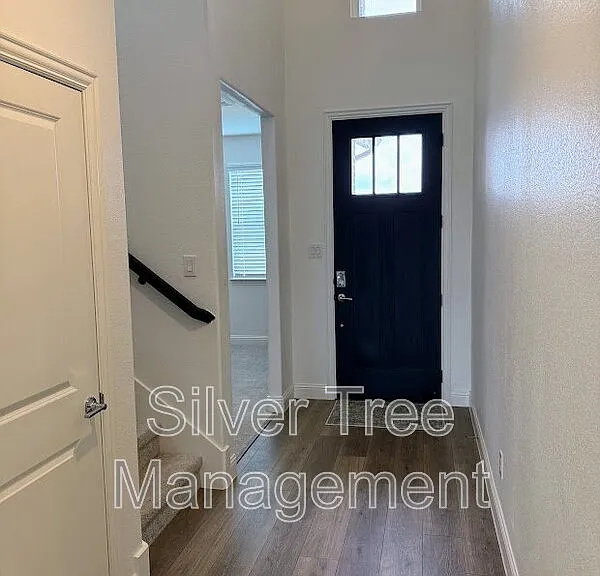14728 Ledger Ln — Photo 3