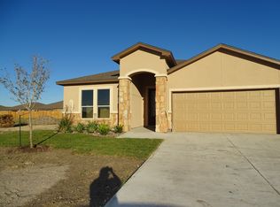 111 Guadalupe Palm Dr, Portland, TX 78374