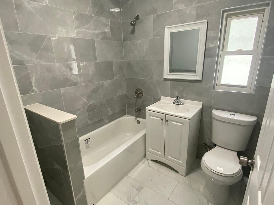 2nd image of 170 Westervelt Ave #1